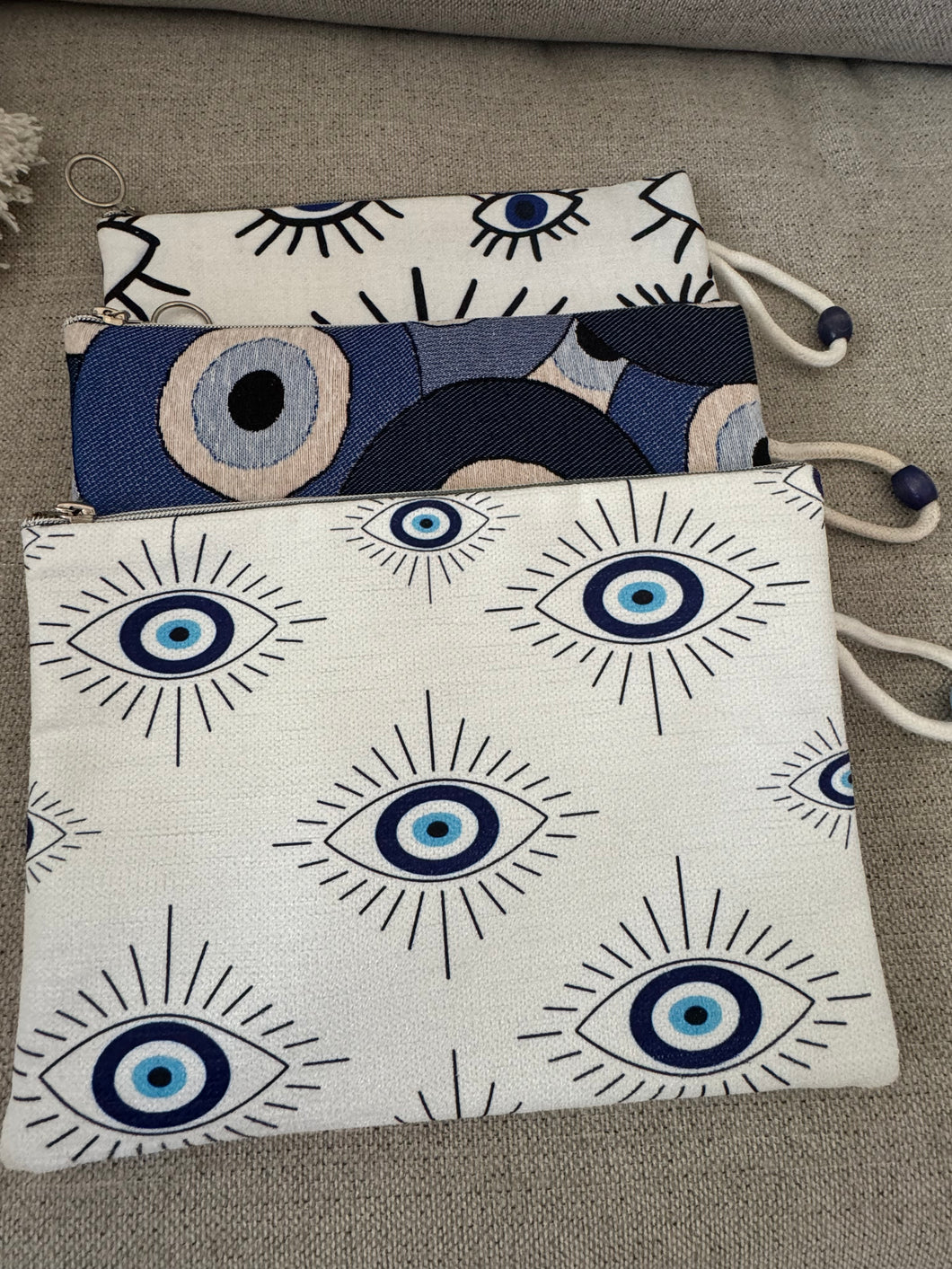 Large zippered lucky eye wristlet