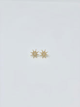Load image into Gallery viewer, Sterling Silver Star Earrings