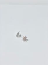 Load image into Gallery viewer, Sterling Silver Star Earrings