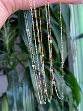 Load image into Gallery viewer, Dainty enamel necklace
